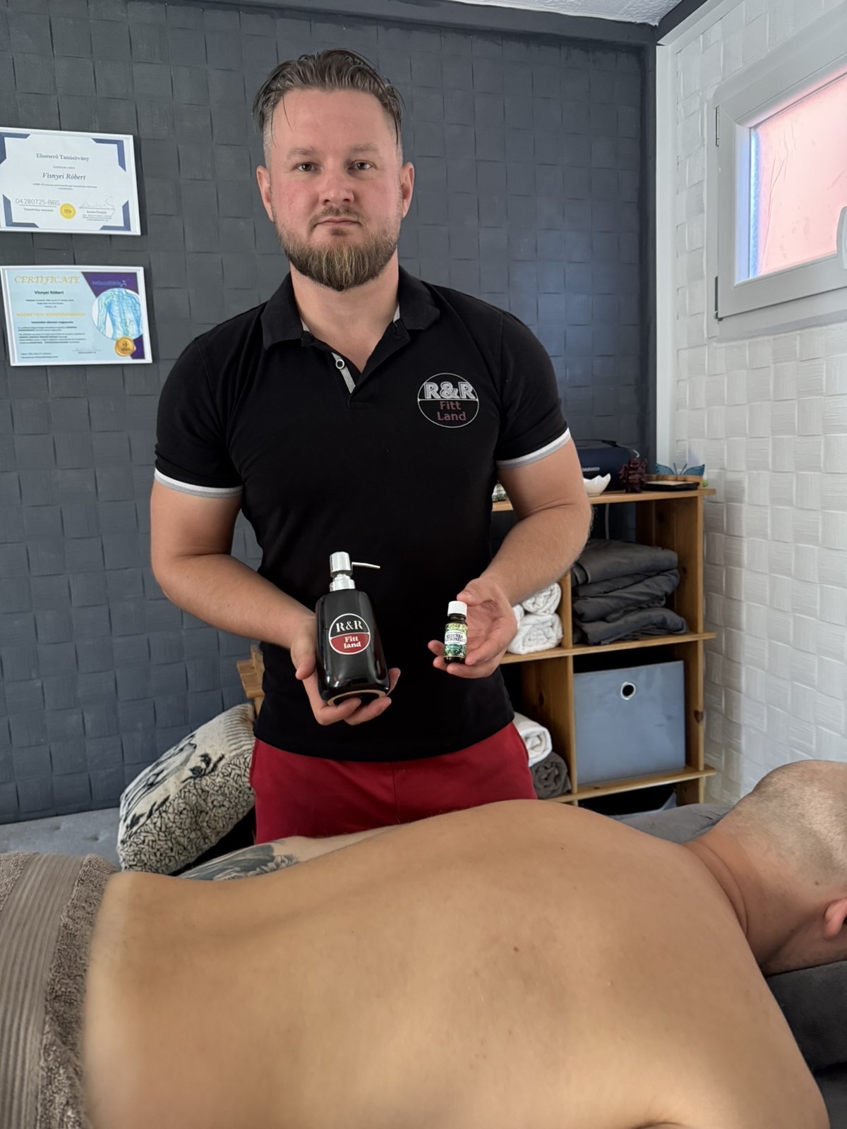 Aromaterápiás masszázs